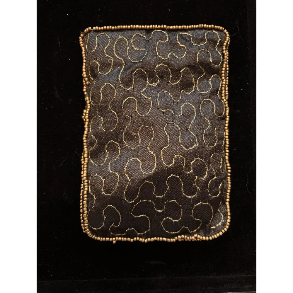 Black Gold Beaded Sequin Coin Wallet Clutch Folding Snap Closure Embroidered[A3]